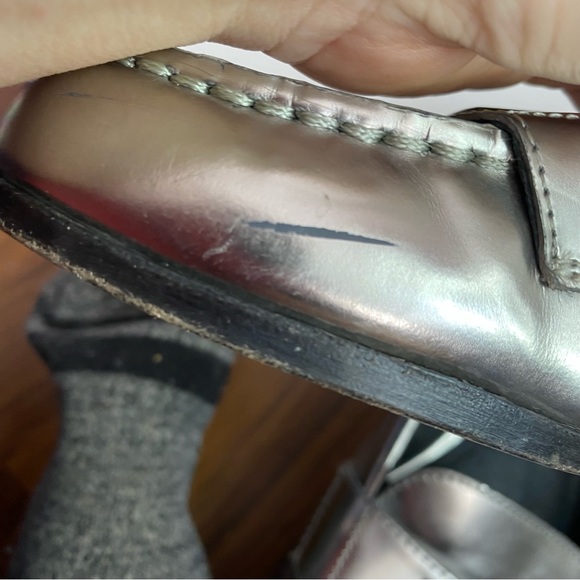 Coach Hollee Silver Leather Slip On Loafers Size 9.5B - Picture 6 of 8